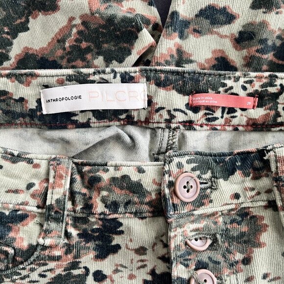 *SOLD* Anthropologie Pilcro High Rise Skinny Camo Corduroy Pants, Size 29 - Picture 4 of 4